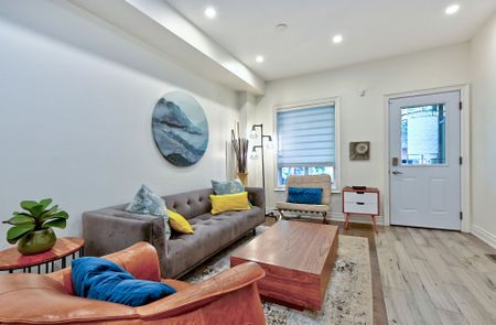 For Lease - 717 Palmerston Avenue, Toronto, Ontario - Photo 4