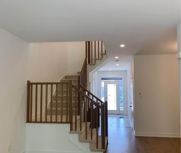 For Lease - 2400 Goldhawk Drive, Stittsville - Munster - Richmond, ... - Photo 5