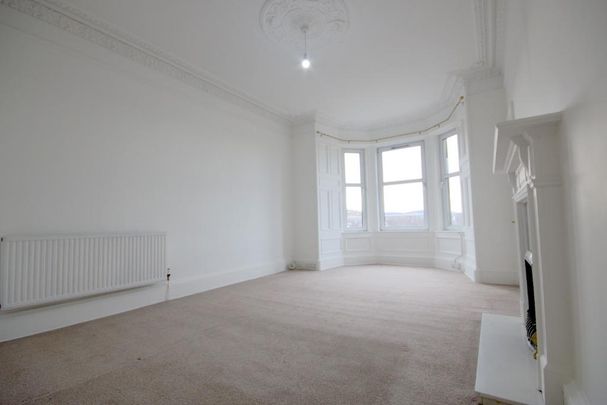 3 bedroom flat to rent - Photo 1