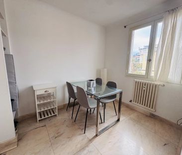 Location Appartement 2 pièces 40 m2 à Nice - Photo 3