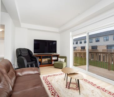 For Lease - 21 Greig Street, Brantford, Ontario - Photo 6