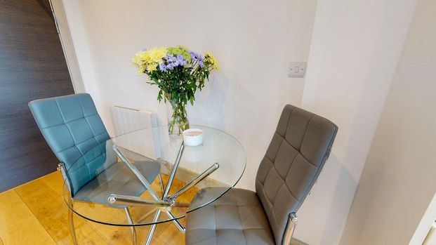 Studio to rent - Photo 1