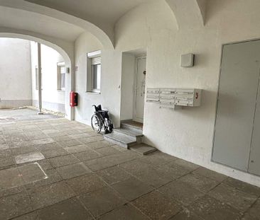 Großzügige Mietwohnung mit Balkon direkt in Fehring …! - Photo 1