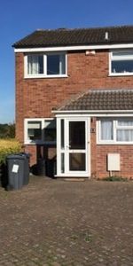 53 LODGE HILL ROAD - Photo 4