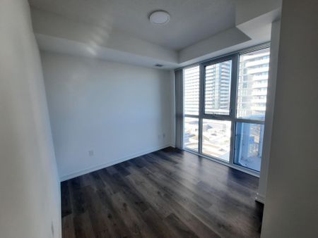 For Lease - 8 Interchange Way Unit# 802, Vaughan, Ontario - Photo 5