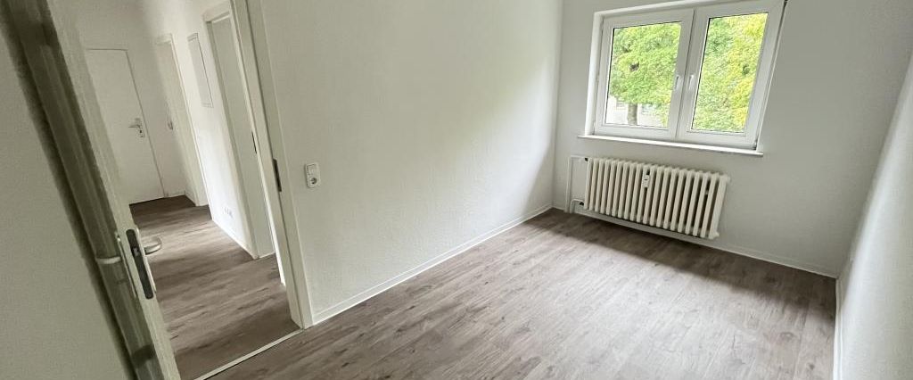 Frisch tapeziert - 3-Zimmer-Wohnung in Castrop-Rauxel Merklinde - Photo 1
