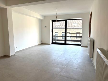 Appartement - te huur - 7110 La Louvière - 900 € - Foto 3