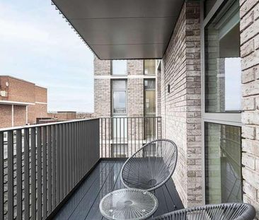 High Road, Wood Green, N22 - Photo 1