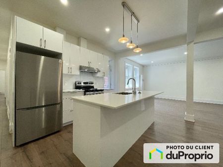 21-5235, cote saint luc road, Côte-St-Luc / Hampstead / Montréal-Ouest à louer - Photo 2