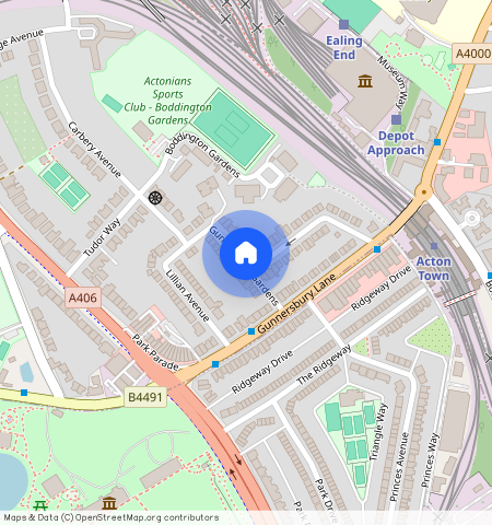 Gunnersbury Gardens, London, W3