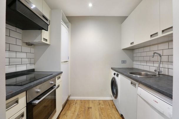 1 bedroom Flat To Let Total Size: 485 SQ FT - Photo 1
