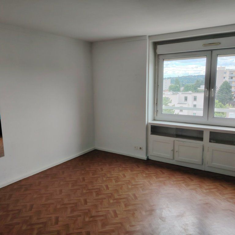 Appartement T3 A Louer - Caluire Et Cuire - 62.03 M2 - Photo 2