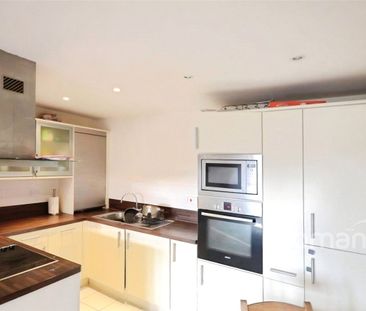 2 bedroom apartment to rent - Photo 3