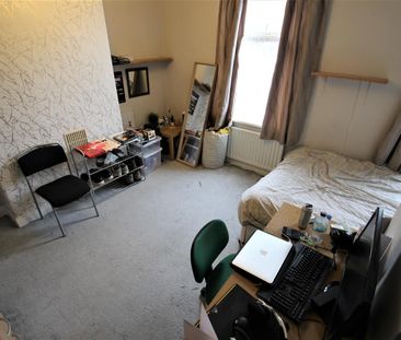 5 bedroom terraced house to rent - Photo 3