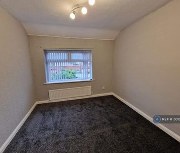 3 bedroom terraced house to rent - Photo 3