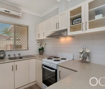 Open the Door to Coastal Living - Photo 6