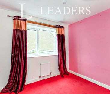 4 bedroom house to rent Comet Avenue, Newcastle, ST5 - Photo 6