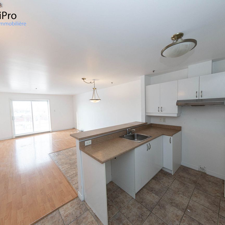 3250 chemin Ste-Foy - Photo 1