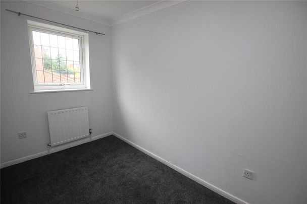 2 bedroom house to rent - Photo 1