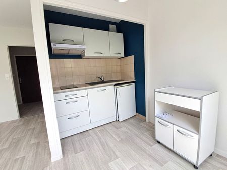 Location Appartement 1 pièce 34m² - Photo 5