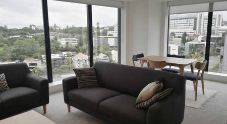 I AM FULLY FURNISHED WITH SEA VIEW AND PARKING! - Photo 5