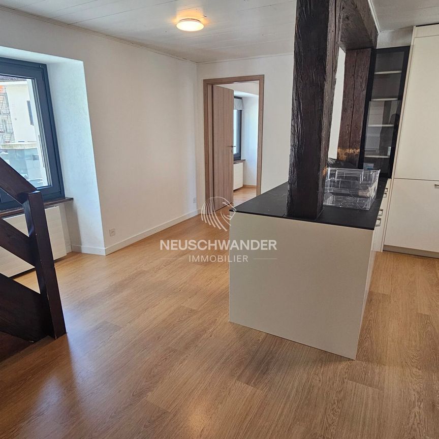 Appartement en duplex de 4.5 pièces au 1er étage à louer à Courroux - Photo 1
