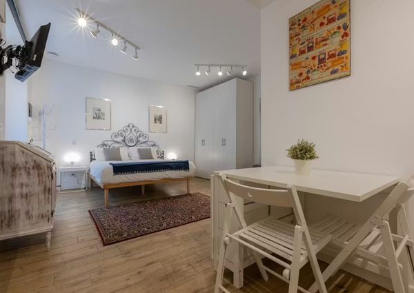 Via Saluzzo, Turin, Piedmont 10125