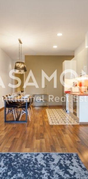 Luxurious 3 Bedroom Apartment with Pool and Multiple Balconies - Photo 1