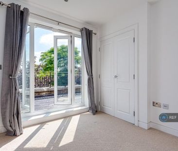 1 bedroom flat to rent - Photo 6