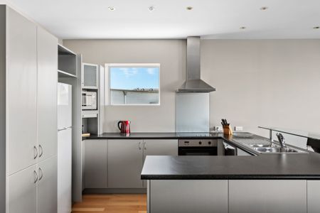 Apartment for Rent! - Photo 2