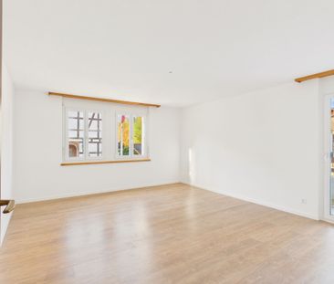 Frisch renovierte 4.5-Zimmer Wohnung in Flawil - Foto 1