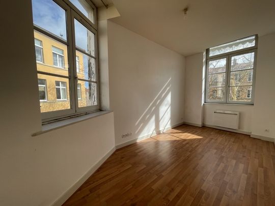 APPARTEMENT T5 A LOUER LYON 4EME ARRONDISSEMENT Mairie-Tabareau - Photo 1