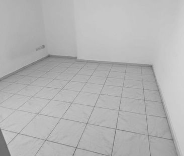 Spacious areas with balcony and free gym and swimm - Photo 3