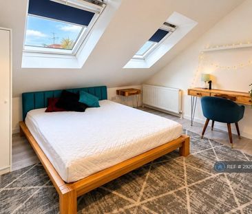 1 bedroom in a house share to rent - Photo 6