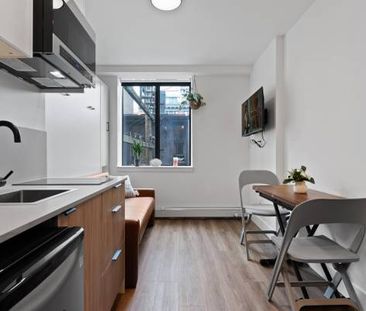 FREE RENT! Fully Renovated Furnished Studio Apartments @Alma on Abbott - Photo 1