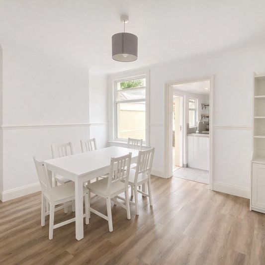 Howard Street, Worthing - Photo 1