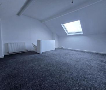 3 bedroom terraced house to rent - Photo 6
