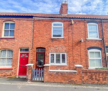 2 bedroom terraced house to rent - Photo 1