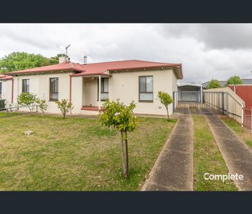 34 LACHLAN CRESCENT, Mount Gambier, SA 5290 - Photo 4