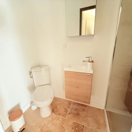 Location Appartement 1 pièces 15 m2 à Saint-Quentin - Photo 4