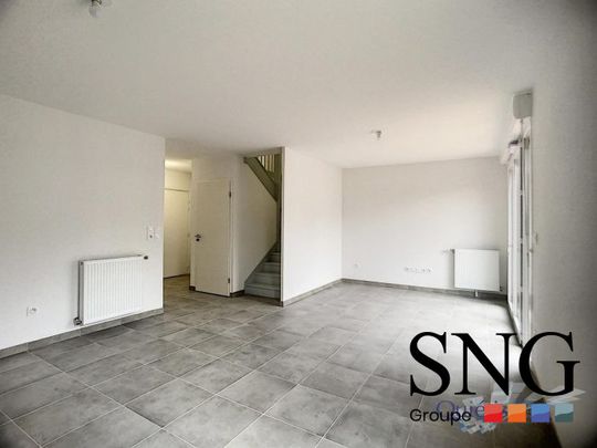 T4 DUPLEX AVEC TERRASSE+PARKINGS - Photo 1