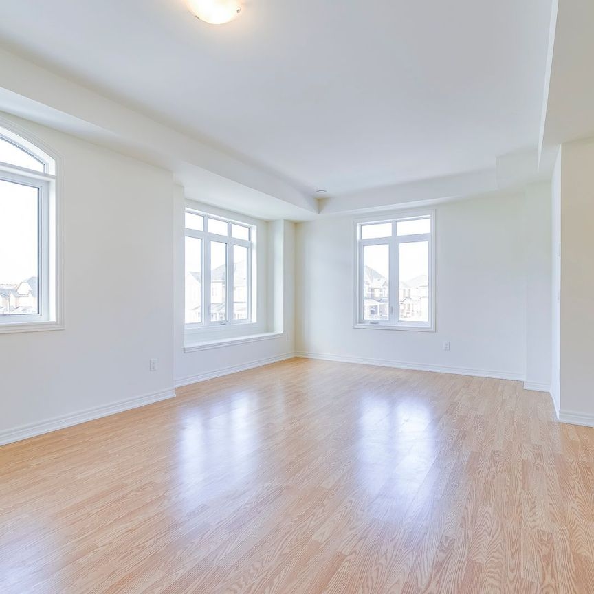 For Lease - 454 Silver Maple Road, Oakville, Ontario - Photo 1