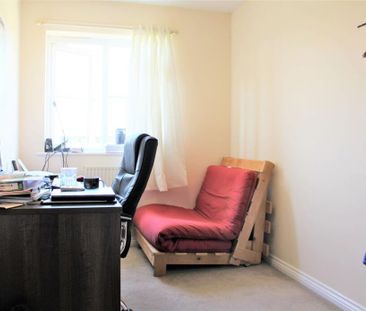3 bedroom semi-detached house to rent - Photo 4