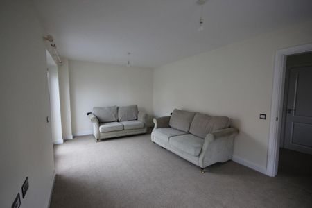 3 bedroom detached house to rent - Photo 5