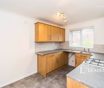 3 bedroom house to rent Burley Close, Chandler's Ford, Eastleigh, SO53 - Photo 5