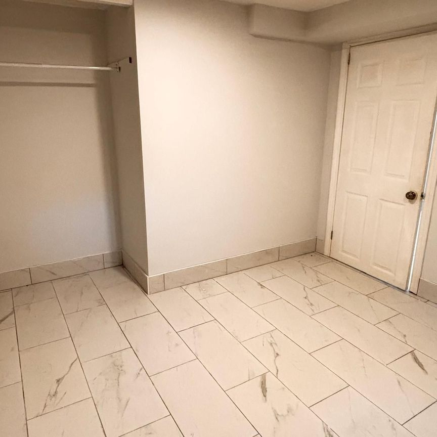 For Lease - 15 Lafayette Drive Unit# Basement, St. Catharines, Ontario - Photo 1