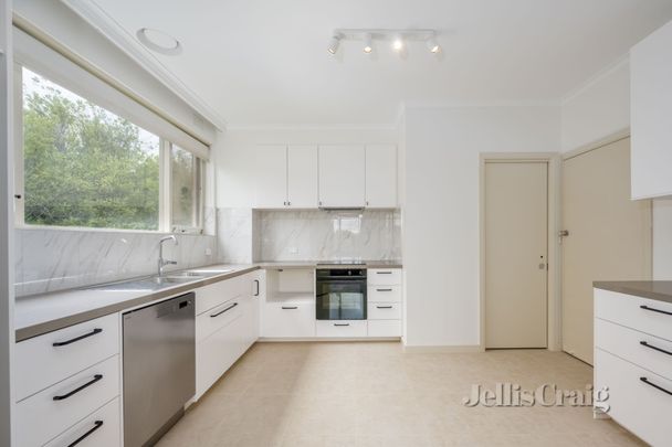 9/172 Wattletree Road, Malvern - Photo 1