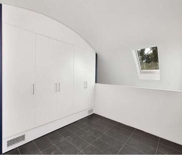 CUTTING EDGE 3 BED TERRACE WITH PARKING FOR 1 CAR FROM AN AWARD WIN... - Photo 4