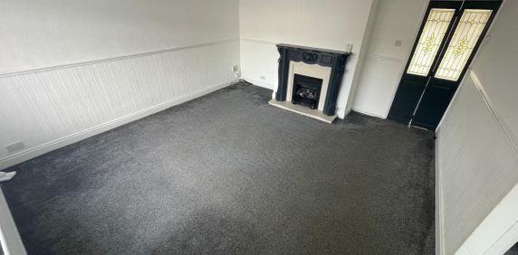 3 bed terraced house to rent in Wilton Way, Eston, Middlesbrough, TS6 - Photo 2