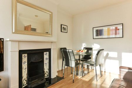 2 bedroom maisonette to rent - Photo 2